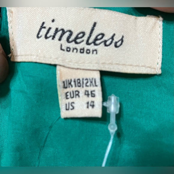 Timeless London Green Embroidered Kate Dress - Picture 3 of 14